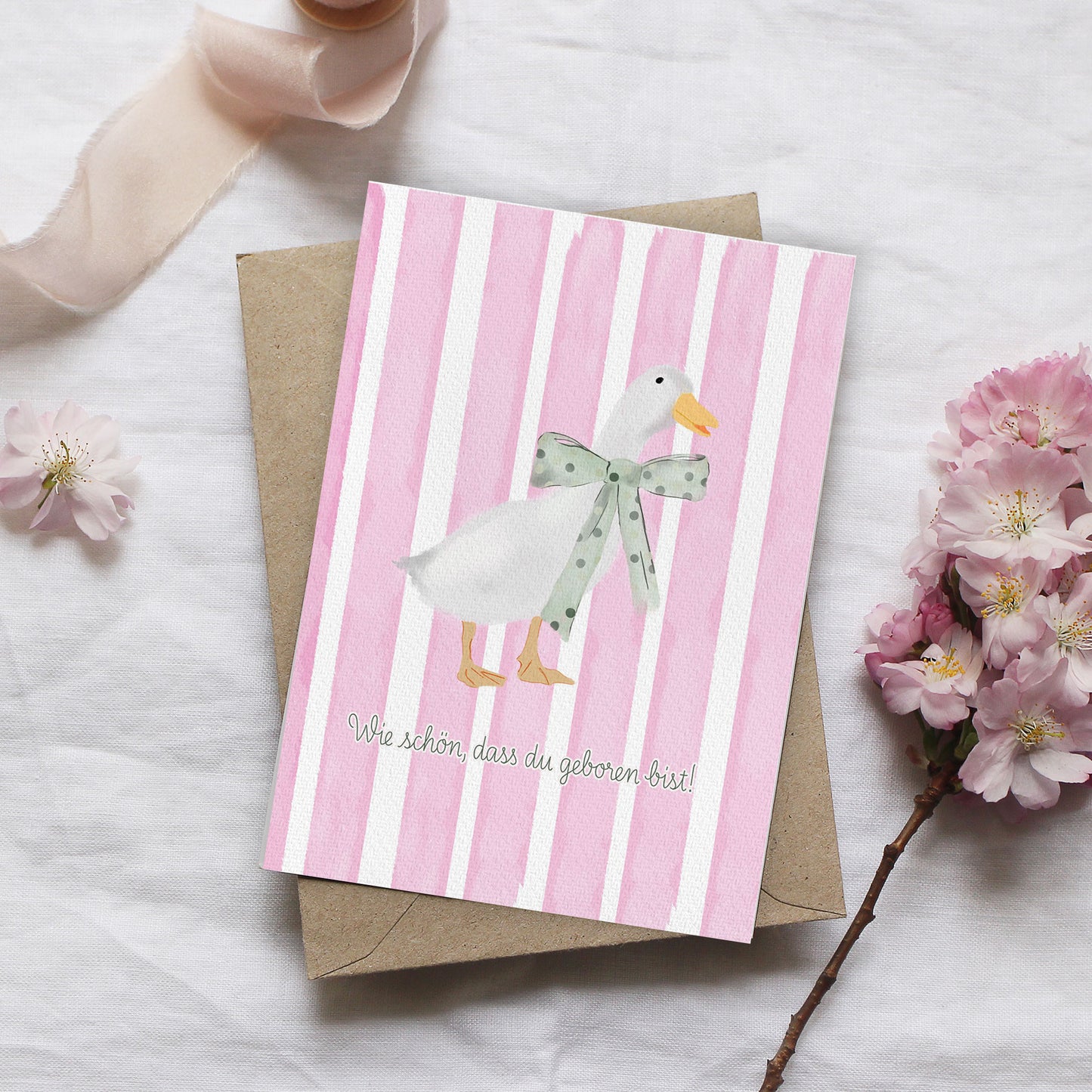 Klappkarte mit Ente & Schleife – Aquarell – „Wie schön, dass du geboren bist“ – zur Geburt & Kindergeburtstag